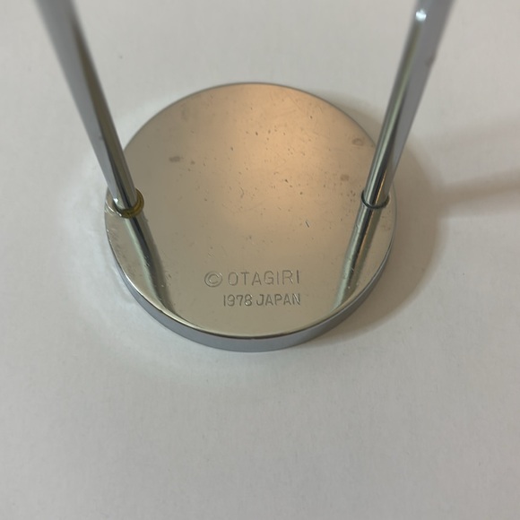 "Man on a Swing" - reminds us how fragile life is! - Picture 3 of 10